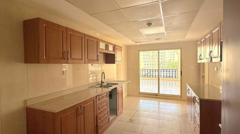 2BHK flat in Marina Al Hamra Village, RAK